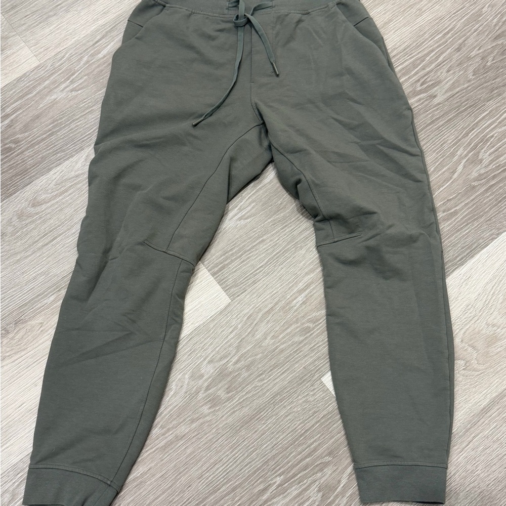 lululemon athletica Men's Sage Joggers